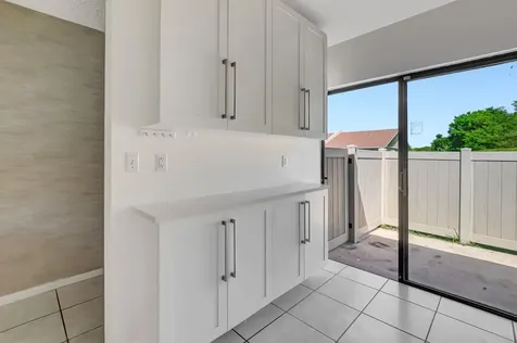 10323 W Boca Bend W Boca Raton FL 33428