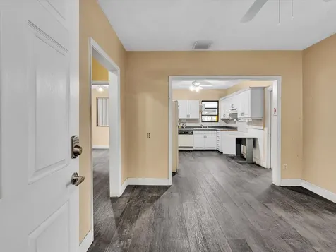 4901 SW 51st Street Davie FL 33314