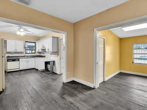 4901 SW 51st Street Davie FL 33314
