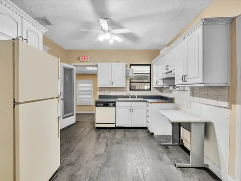 4901 SW 51st Street Davie FL 33314