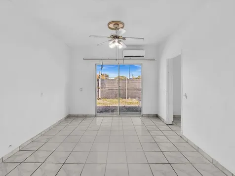 4901 SW 51st Street Davie FL 33314