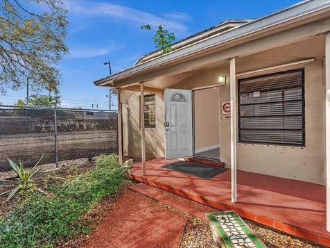 4901 SW 51st Street Davie FL 33314