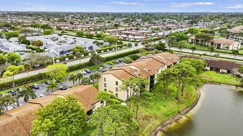 629 Sea Pine Way Greenacres FL 33415