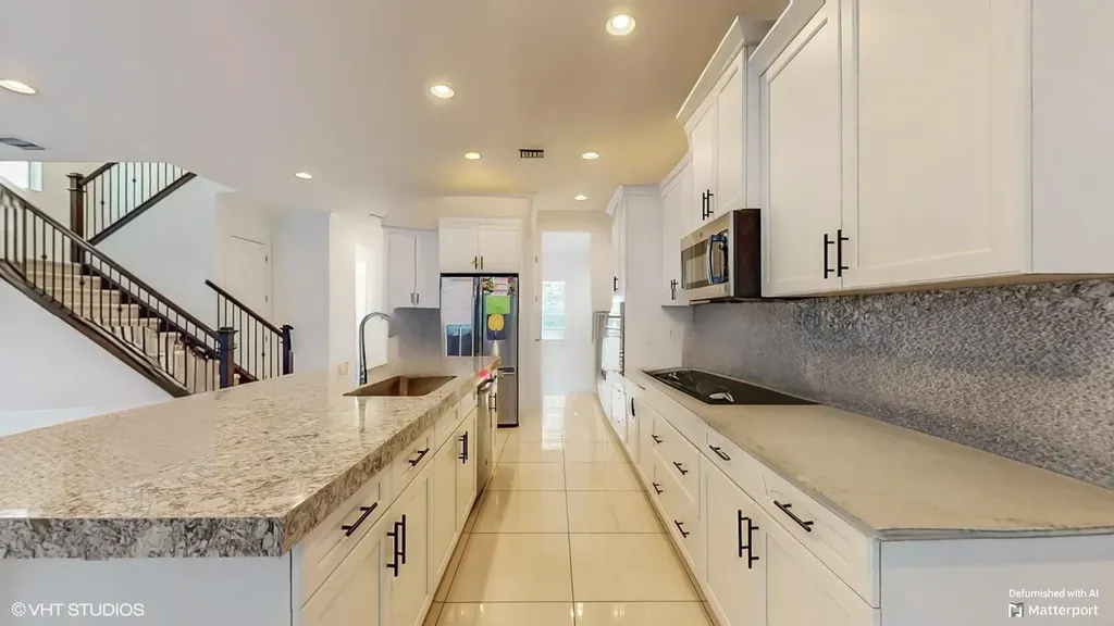 2098 Dickens Terrace Palm Beach Gardens FL 33418