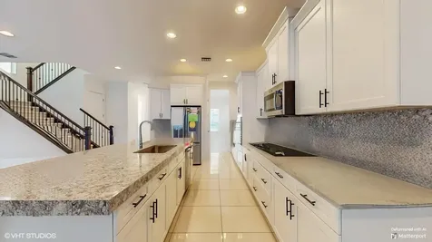 2098 Dickens Terrace Palm Beach Gardens FL 33418