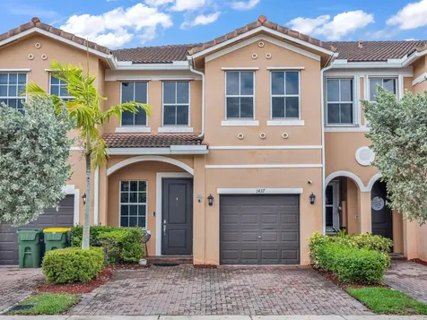 1437 SE 23rd Terrace Homestead FL 33035