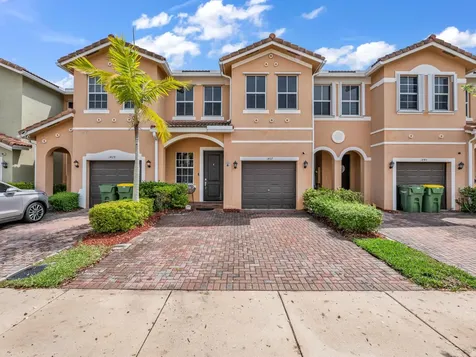 1437 SE 23rd Terrace Homestead FL 33035