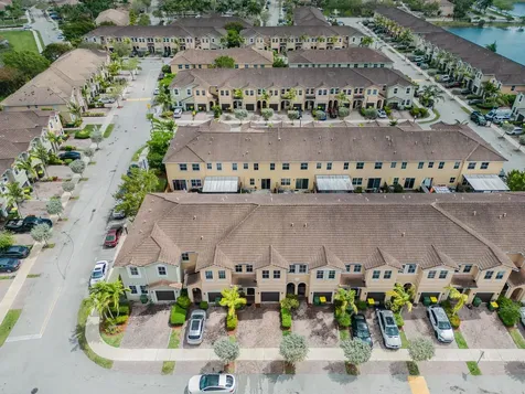 1437 SE 23rd Terrace Homestead FL 33035