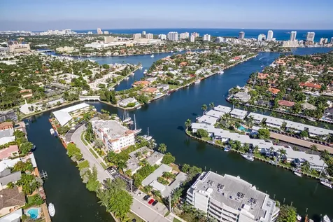 3705 NE 16th Avenue Oakland Park FL 33334