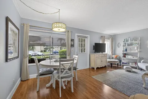 327 Pine Ridge Circle Greenacres FL 33463