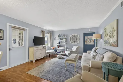 327 Pine Ridge Circle Greenacres FL 33463
