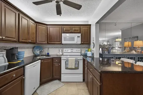 327 Pine Ridge Circle Greenacres FL 33463