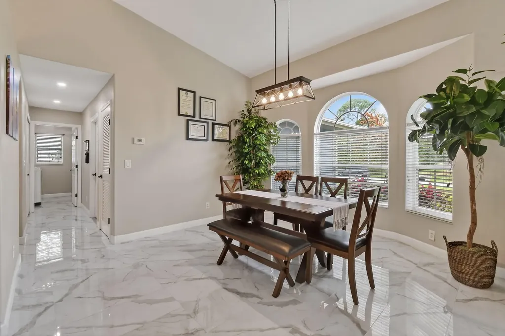 1887 SW Hilola Lane Port St Lucie FL 34953