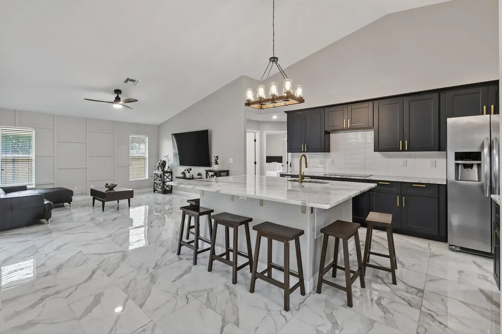 1887 SW Hilola Lane Port St Lucie FL 34953