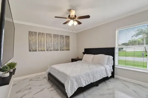 1887 SW Hilola Lane Port St Lucie FL 34953