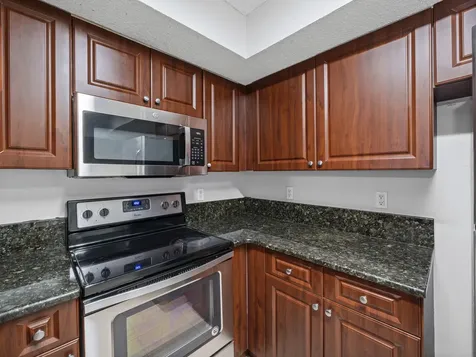 5560 NW 61st Street Coconut Creek FL 33073