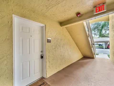5560 NW 61st Street Coconut Creek FL 33073