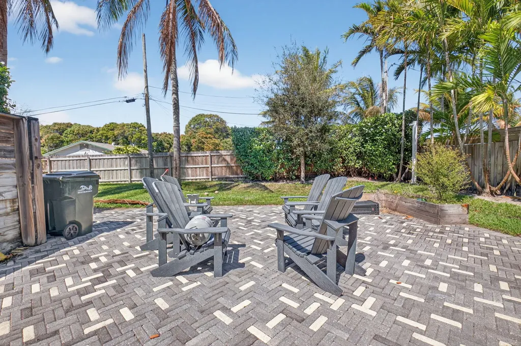 245 Seacrest Lane Delray Beach FL 33444