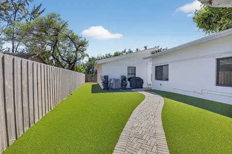 245 Seacrest Lane Delray Beach FL 33444