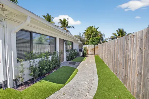 245 Seacrest Lane Delray Beach FL 33444