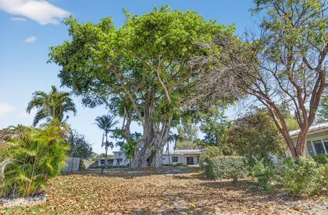 245 Seacrest Lane Delray Beach FL 33444