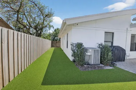 245 Seacrest Lane Delray Beach FL 33444