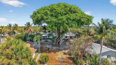 245 Seacrest Lane Delray Beach FL 33444