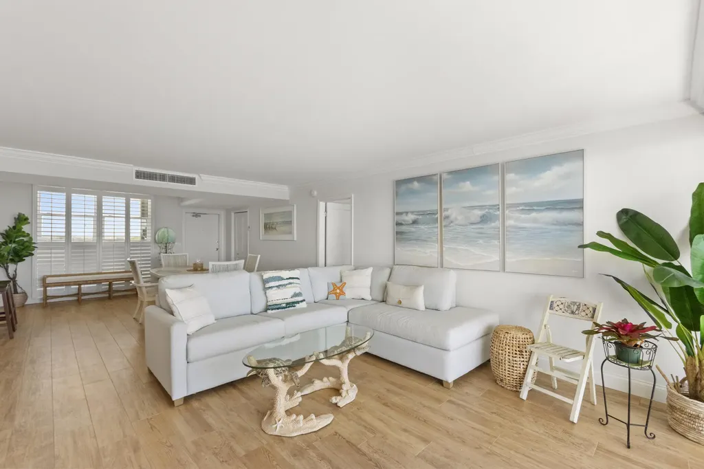 130 Lakeshore Drive North Palm Beach FL 33408
