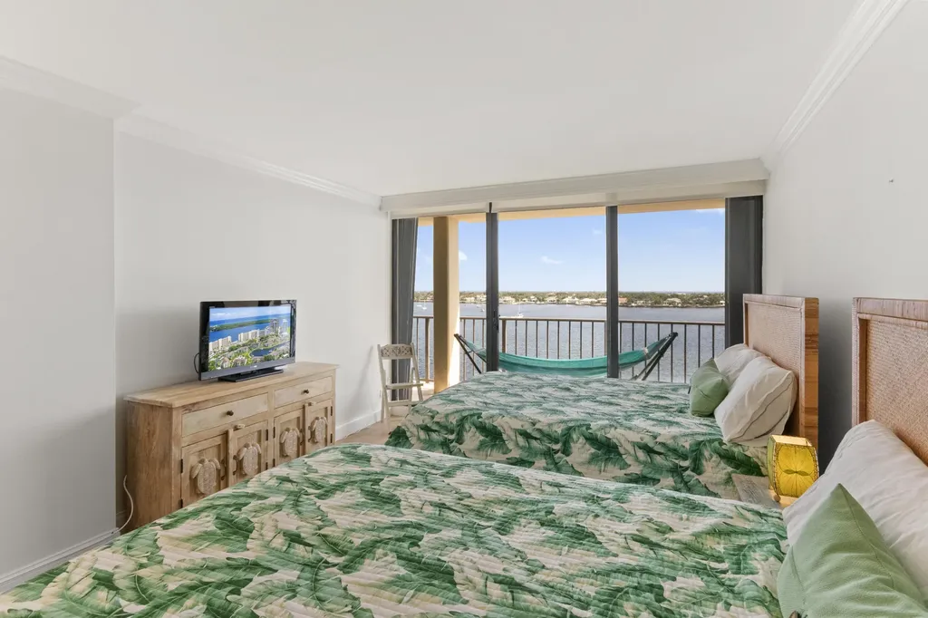 130 Lakeshore Drive North Palm Beach FL 33408