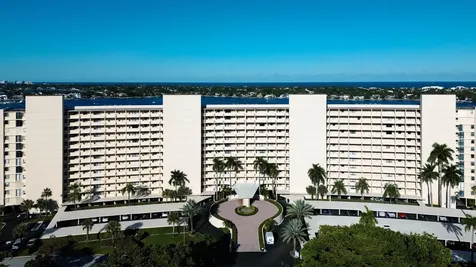 130 Lakeshore Drive North Palm Beach FL 33408