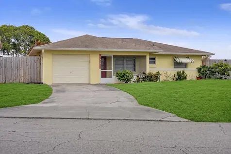 1491 SE Concha Street Port St Lucie FL 34983
