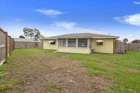 1491 SE Concha Street Port St Lucie FL 34983