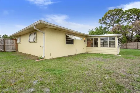 1491 SE Concha Street Port St Lucie FL 34983