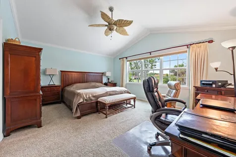 18 Windsor Lane Palm Beach Gardens FL 33418