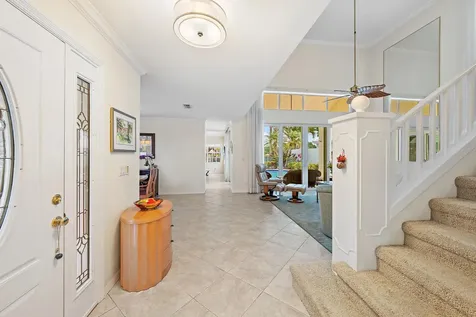 18 Windsor Lane Palm Beach Gardens FL 33418