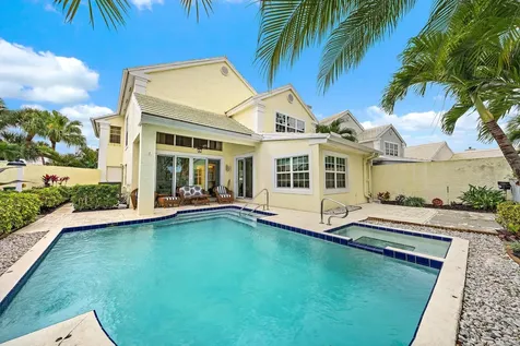 18 Windsor Lane Palm Beach Gardens FL 33418