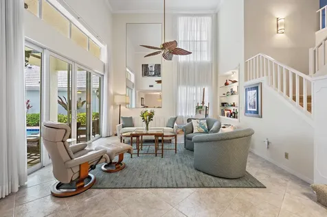 18 Windsor Lane Palm Beach Gardens FL 33418