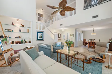 18 Windsor Lane Palm Beach Gardens FL 33418