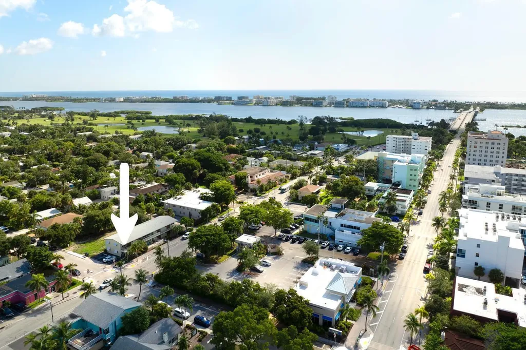 220 Lucerne Avenue Lake Worth Beach FL 33460