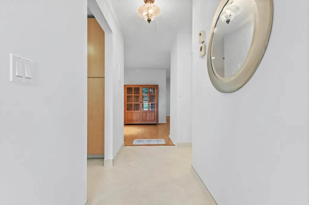 103 Lake Anne Drive West Palm Beach FL 33411