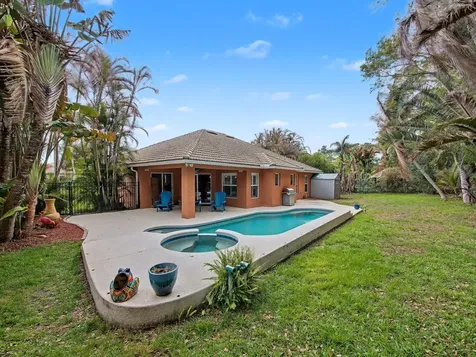 2041 SW Panther Trace Stuart FL 34997