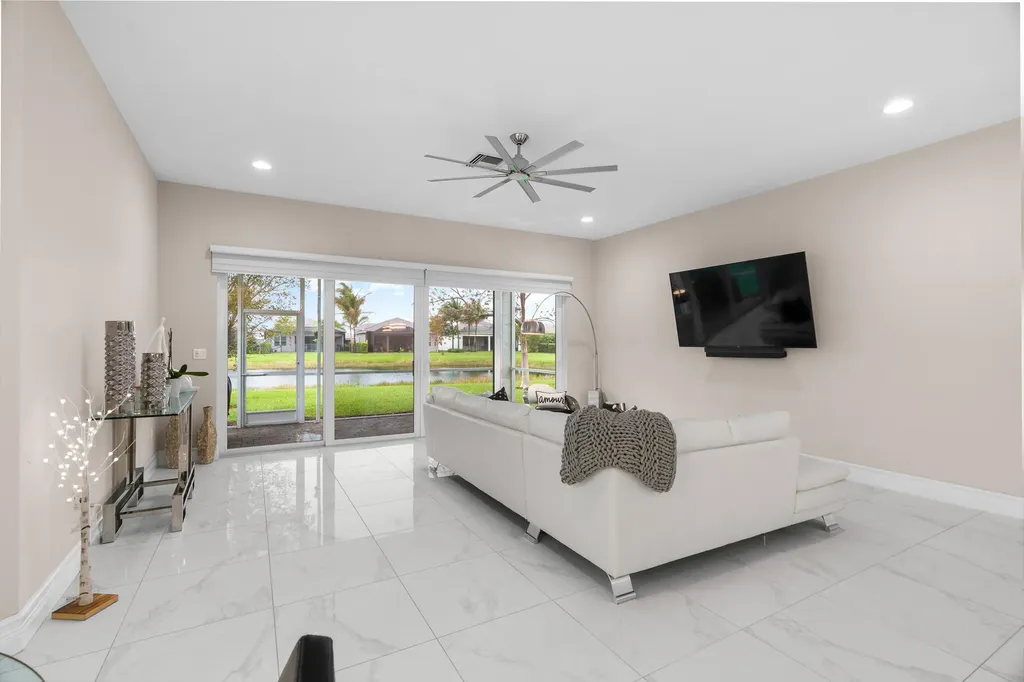 12567 Crested Butte Avenue Boynton Beach FL 33437