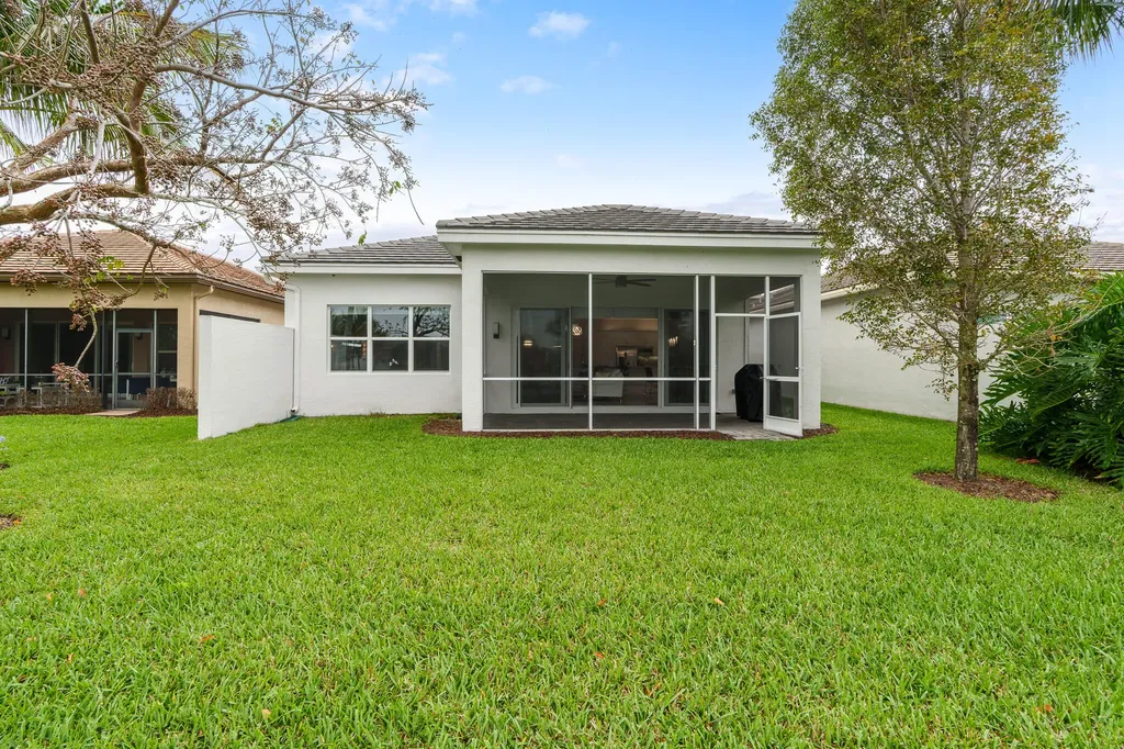 12567 Crested Butte Avenue Boynton Beach FL 33437