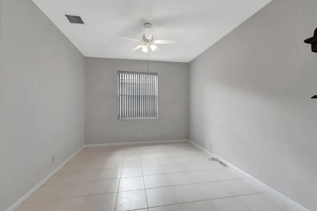 5916 Seashell Terrace Boynton Beach FL 33437