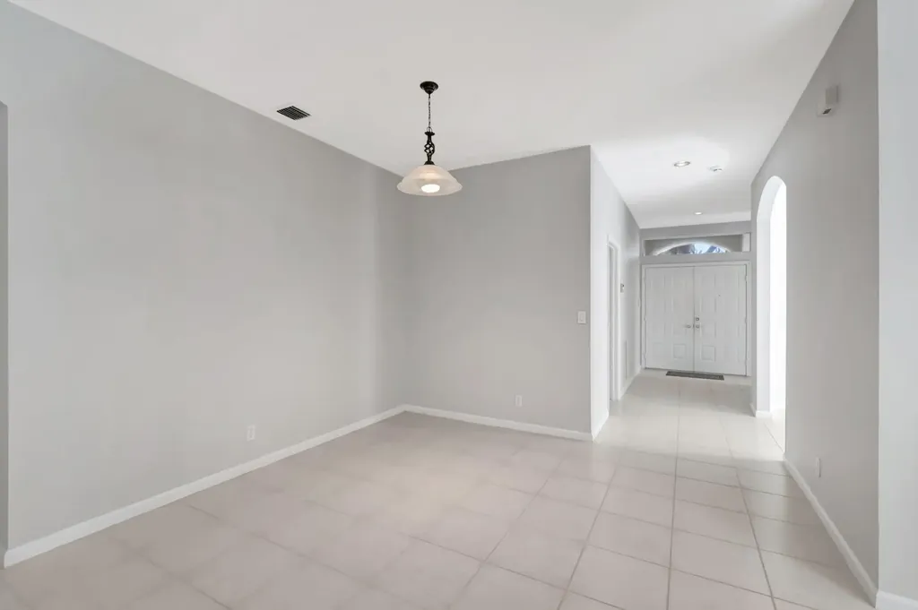 5916 Seashell Terrace Boynton Beach FL 33437