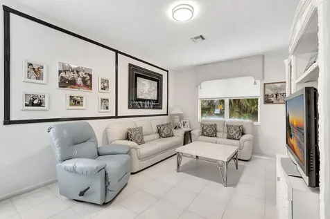 5916 Seashell Terrace Boynton Beach FL 33437