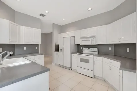 5916 Seashell Terrace Boynton Beach FL 33437