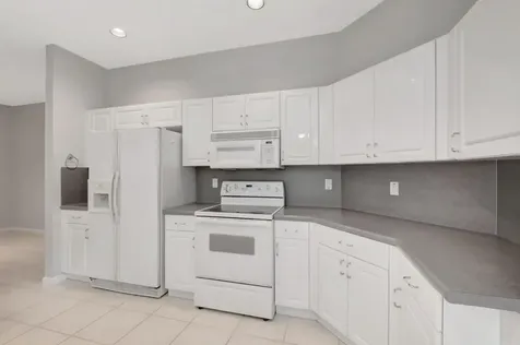 5916 Seashell Terrace Boynton Beach FL 33437