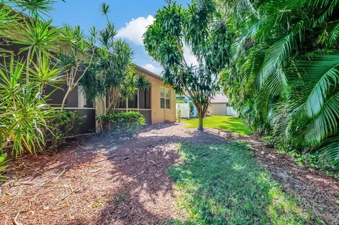 5916 Seashell Terrace Boynton Beach FL 33437