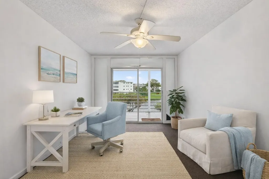 3010 Guildford A Boca Raton FL 33434